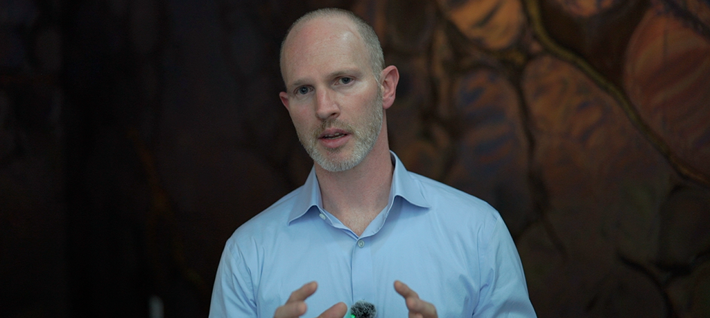 The Visibility Paradox: The Impossible Dilemma Executives Face in the Digital Vulnerability Era